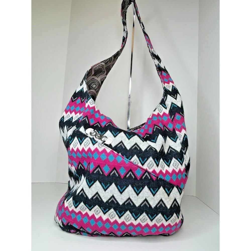 OGIO Ladies designer Crossbody Bag Aztec Multicolor Packable Inside Zip Pocket‎